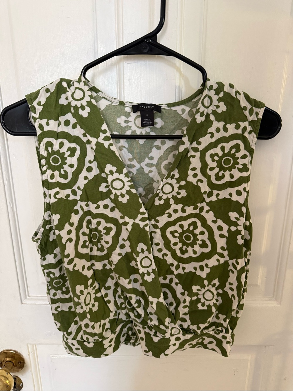 Halogen Olive & White Floral-Print Sleeveless Wrap Camisole